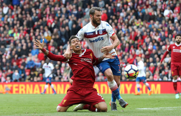 球迷對其寄 球迷對其寄